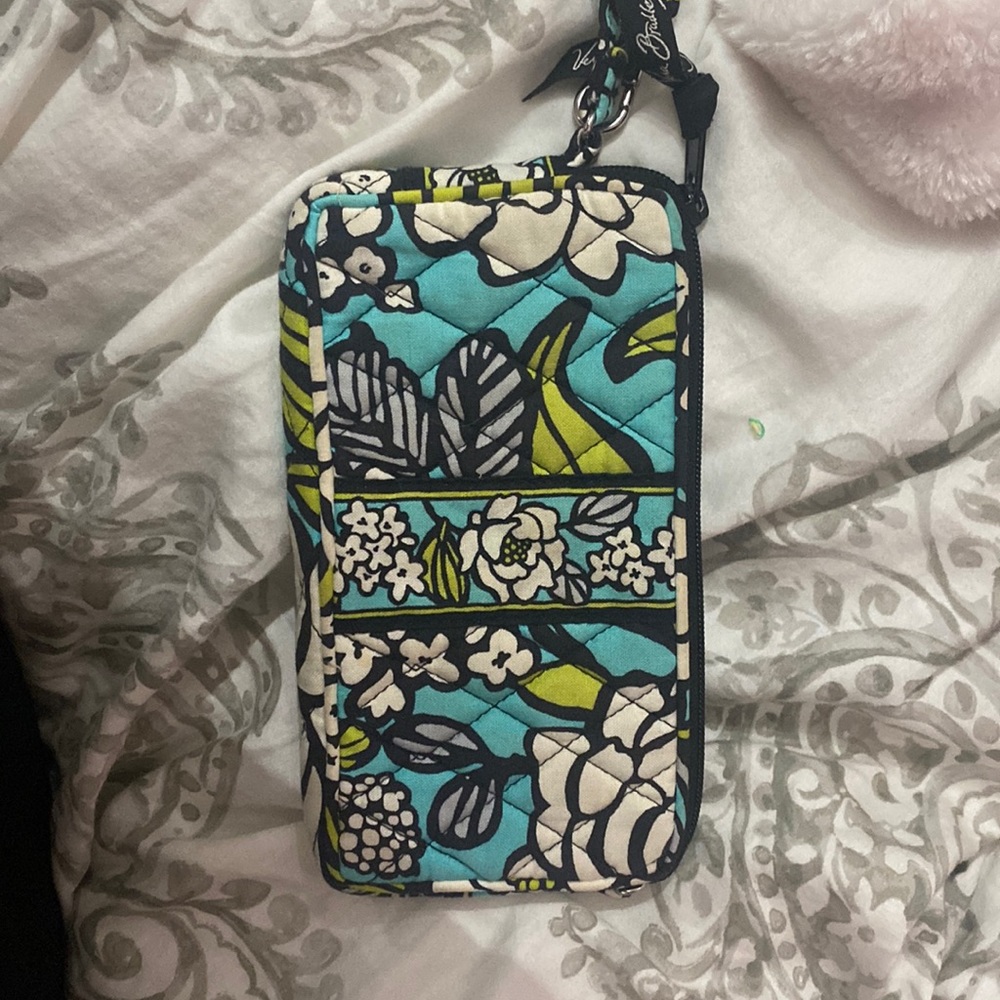 RARE Vera Bradley Wristlet/wallet like new!